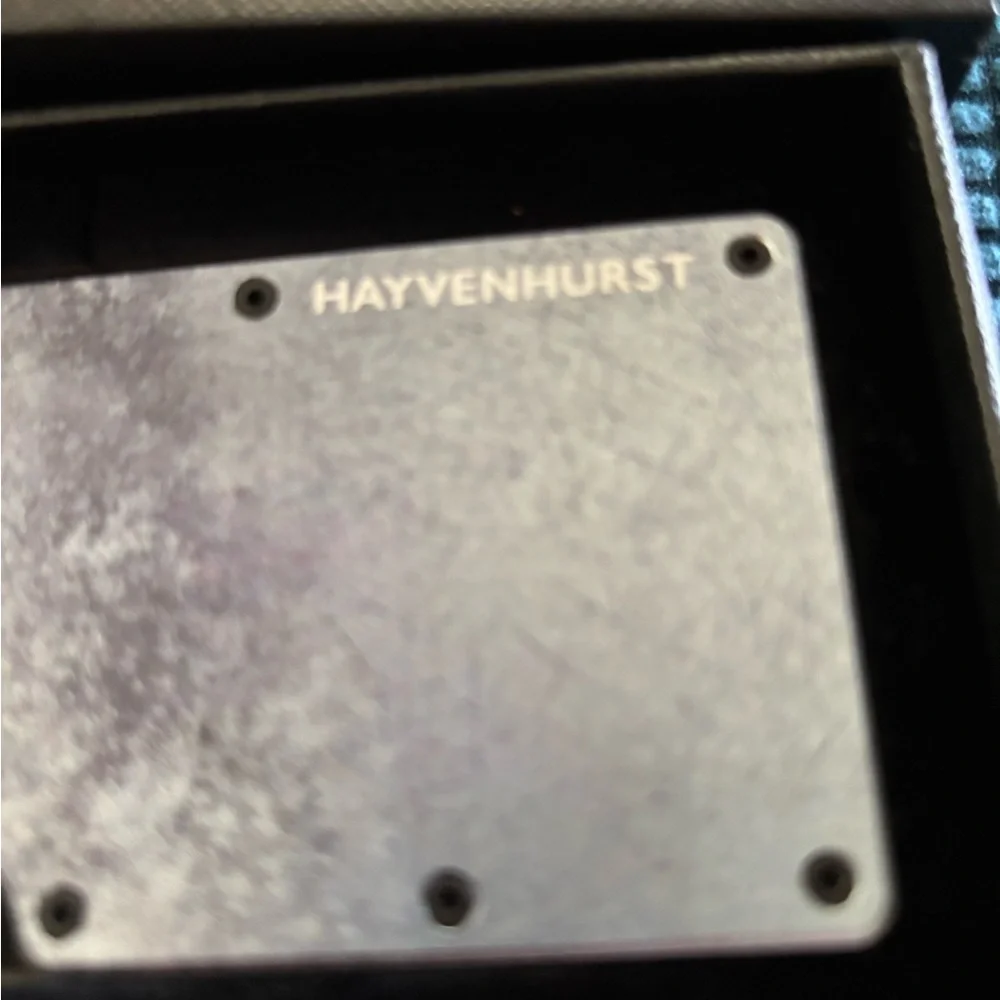 Hayvenhurst Reinvented Slim Minimalist Wallet REID Seamless Lightweight NEW GIFT